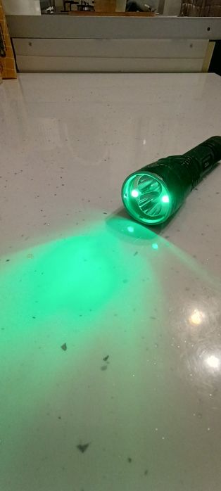 Lanterna tactica Nitecore Chameleon CU 6