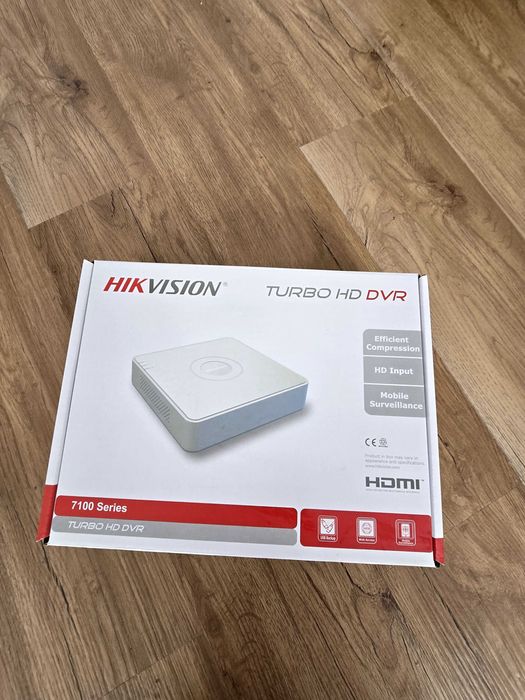 Kit complet 4 camere supraveghere Hikvision Analogice