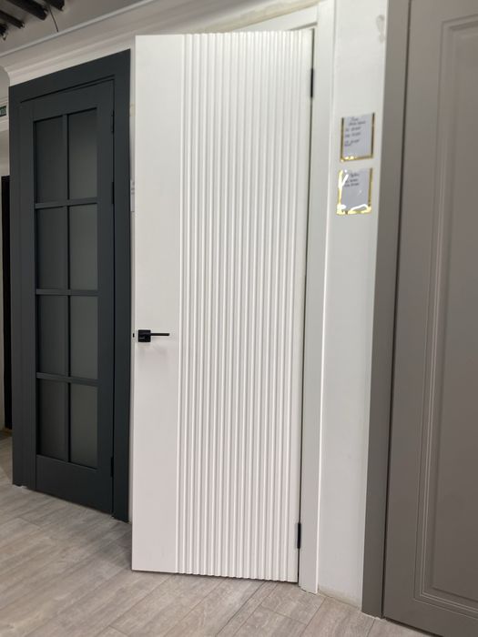 Межкомнатные двери и ламинат