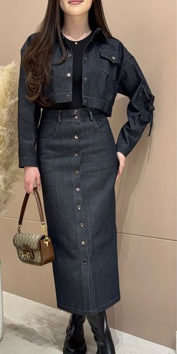 Продам джинсовую двойку