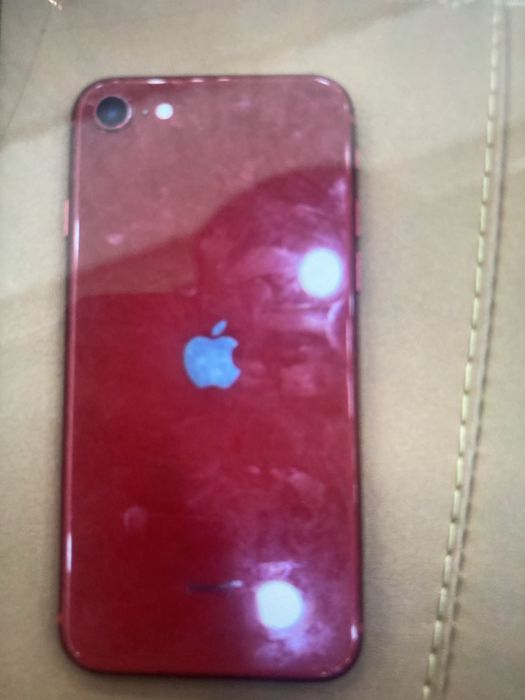 iphone se2.