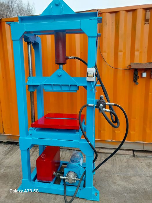 Гильотина для сплитерного блока в рассрочку