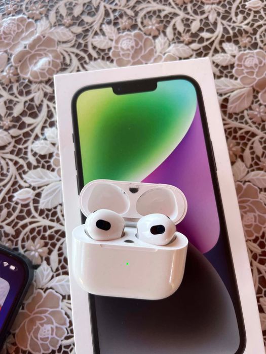 iPhone 14 Plus nou