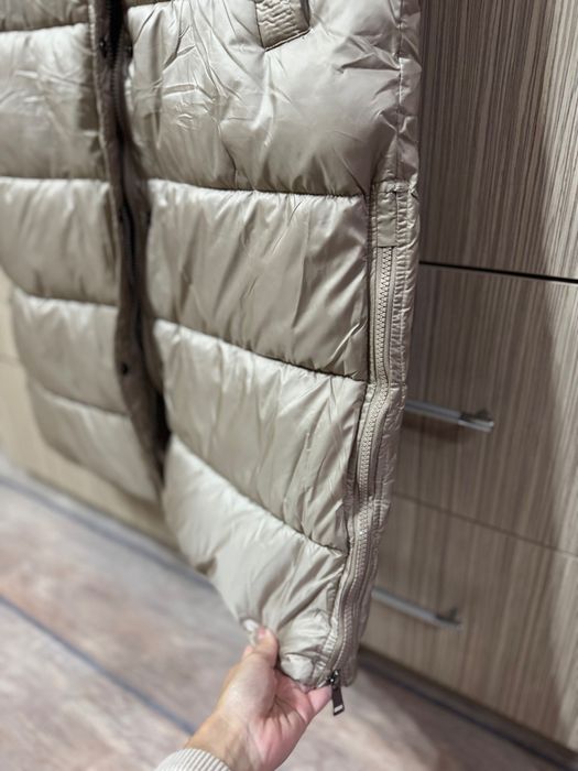 Дълъг елек в бежово