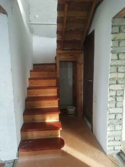 Продажа 2-этажного дома