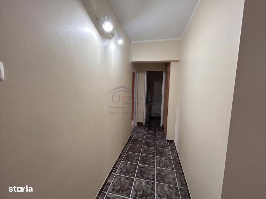 Apartament 3 camere | George Enescu | Etaj 3 | 75 mp | 3c-4458