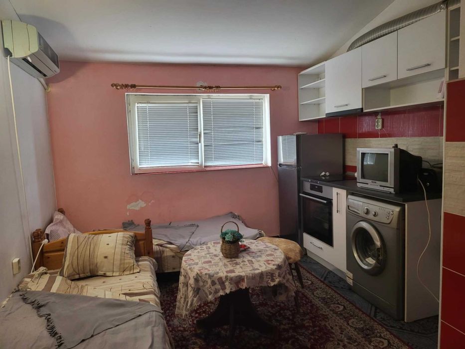 Дава се под наем Ателие в Несебър - 27 кв.м за 398.82 € - Снимка #4