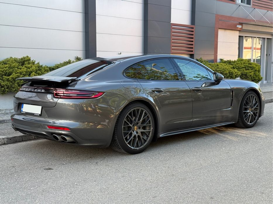 Porsche Panamera 4S Diesel Pachet GTS Matrix