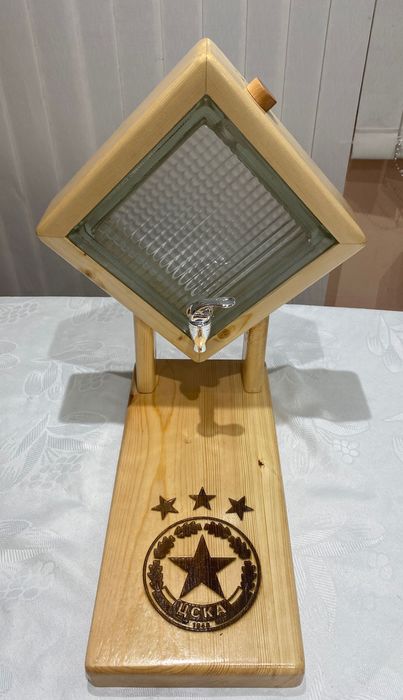 Диспенсър за алкохол с възможност за гравиране на изображение и текст