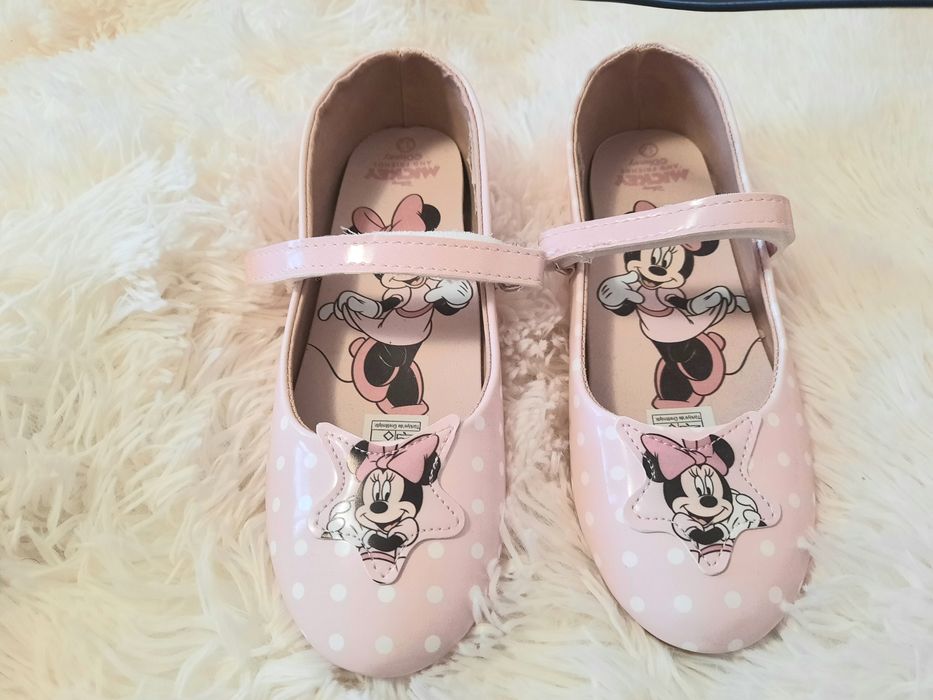Розови обувки Мини Маус