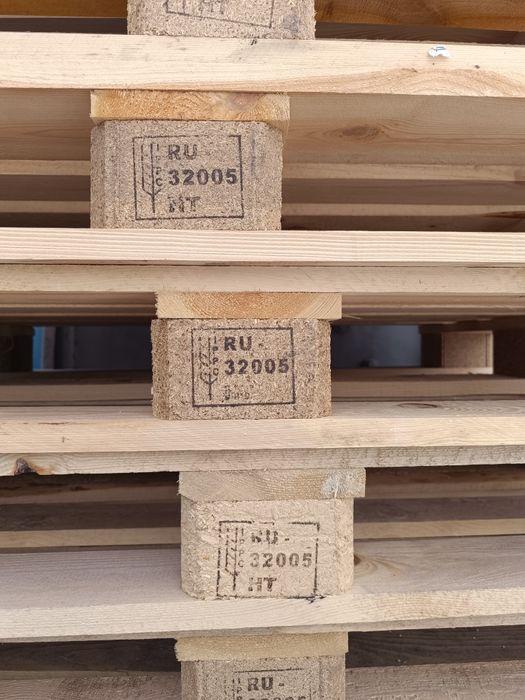 Продам поддоны 2000