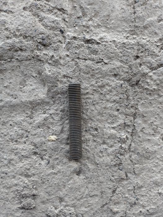 шпильки кованые  шпильки