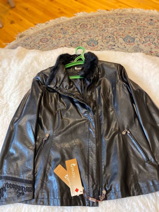 Куртка новая с биркой