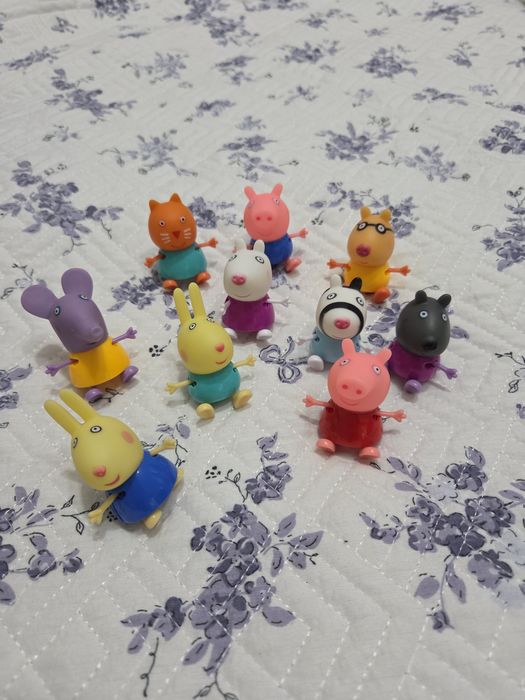 Продаются разные игрушки