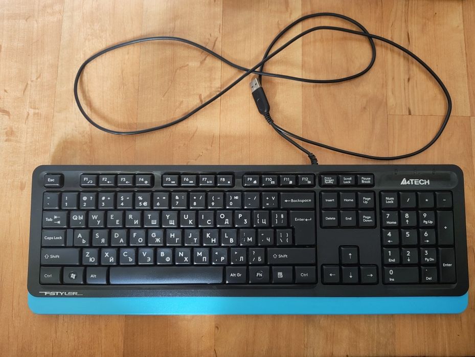 Комплект клавиатура и мишка A4TECH Fstyler F1010 с USB кабел