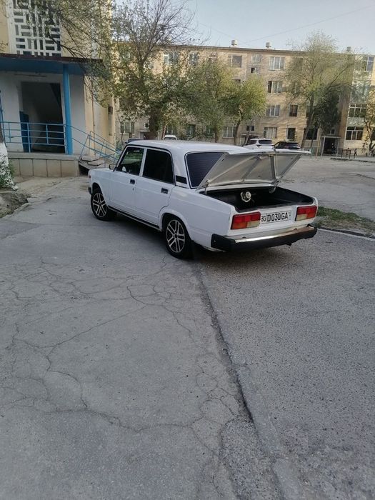 Vaz 21.07 holati ideal.