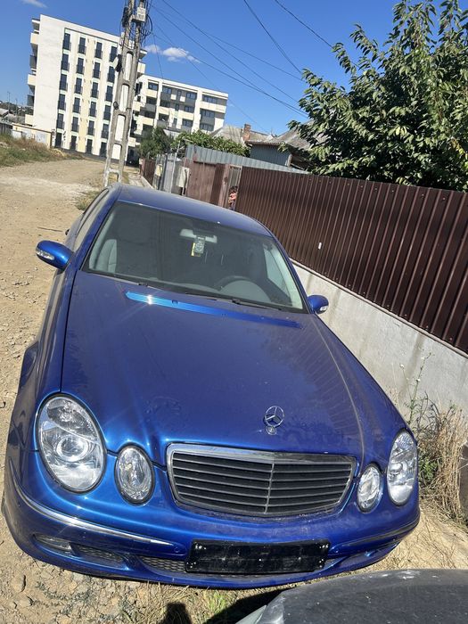 Vand mercedes  e 220