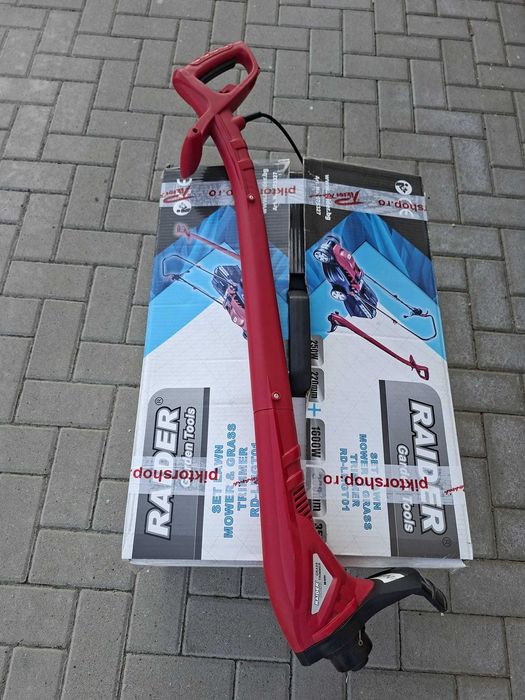 Set masina de tuns iarba 1600W si trimmer 250W