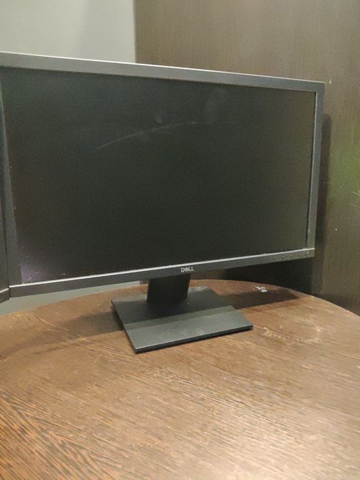Монитор Dell vvv