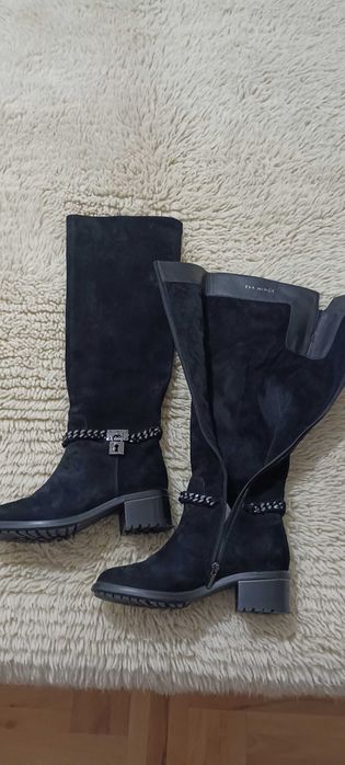 Дамски ботуши от естествен велур