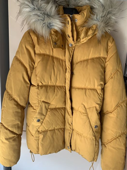 Зимно Яке Bershka