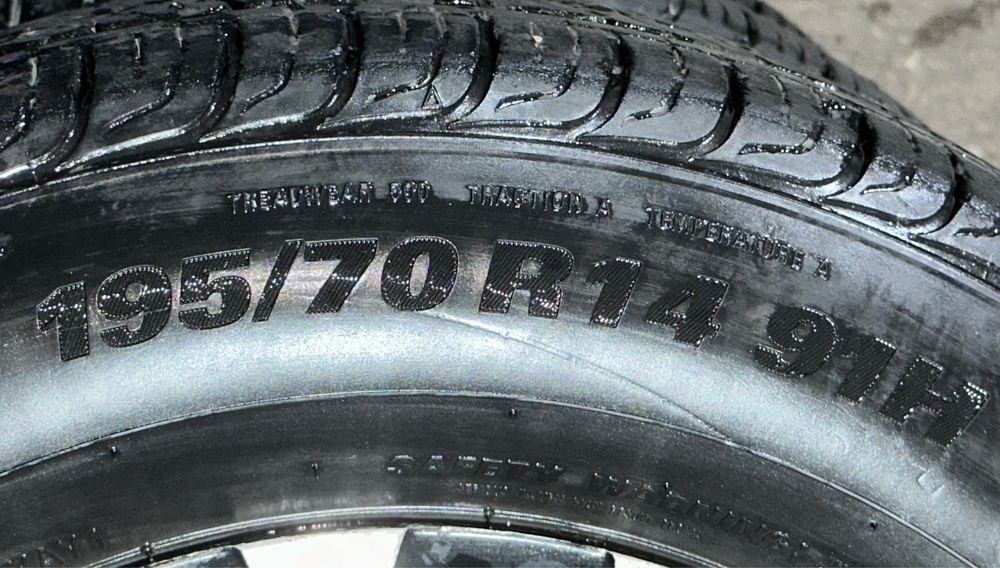 R14 диск с резиной