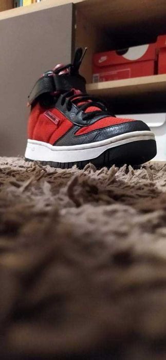 Bascheți Reebok, mărimea 40
