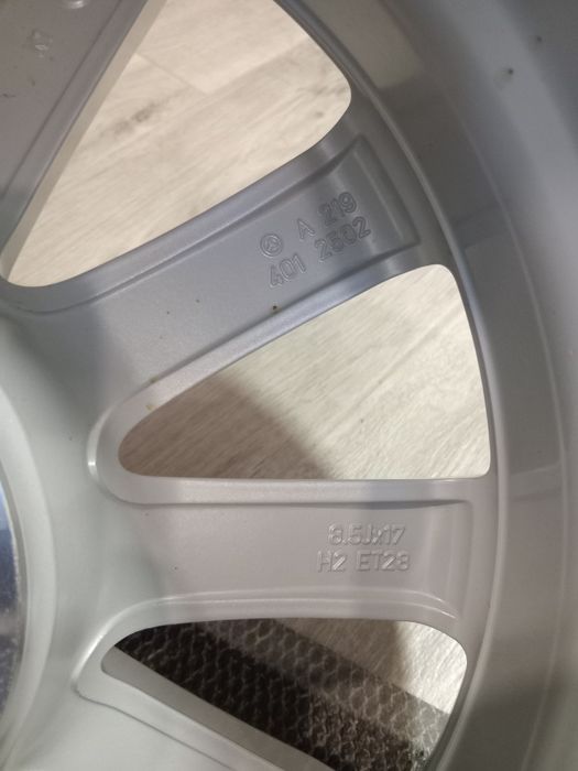 Janta fata mercedes cls 219  A2194012502
