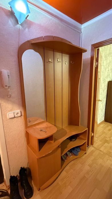 Продается Шкаф и тумба