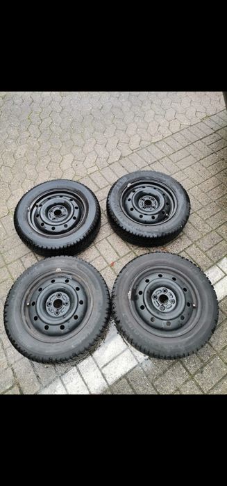 Vând cauciucuri și jante tabla