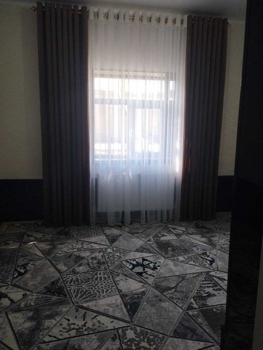 Продаётся 2х комн квартира на 1 этаже Ор-р Самаркандский