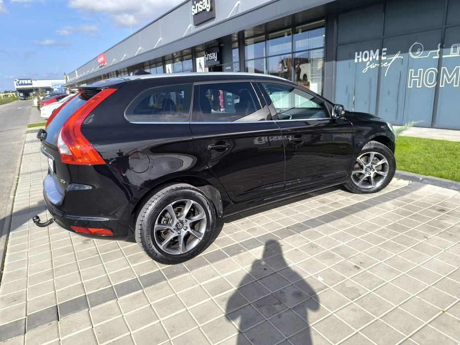 Vand Volvo XC60 Ocean Race 2.0 diesel euro 6 , 2017 , 132 000km