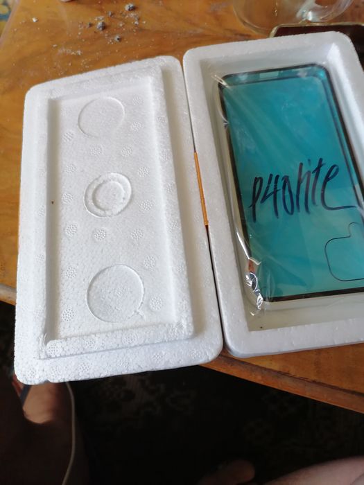 Стъклен закален протектор за HUAWEI p 40 lite