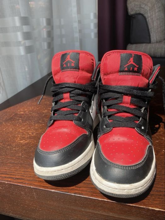 Papuci Air jordan 1 rosii-negrii