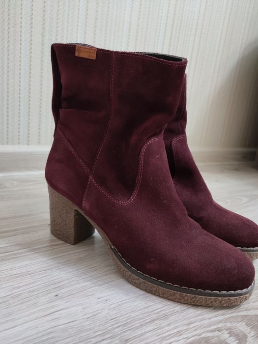 Продам полусапожки осень,весна.