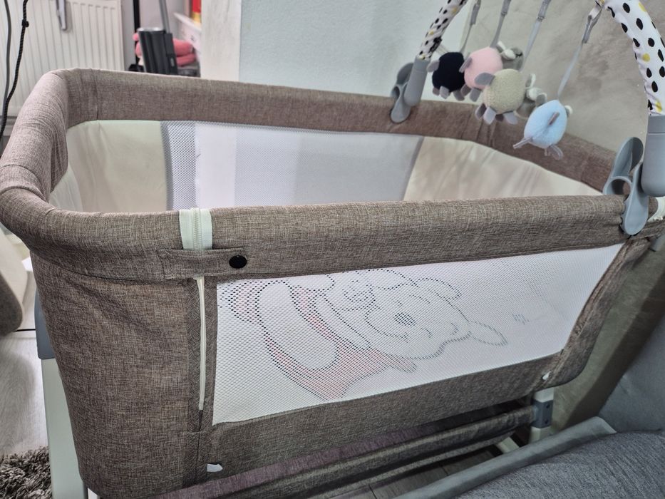 Vând pătuț pliabil bebe