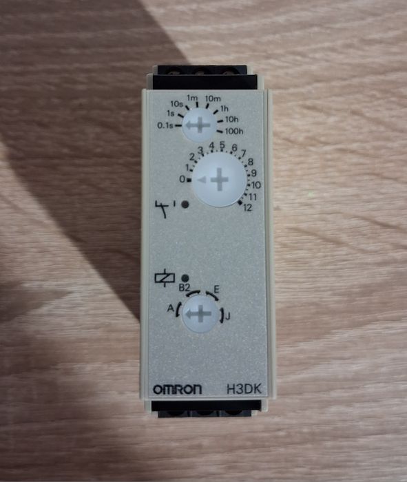 Releu de timp universal Omron H3DK-S1, NOU