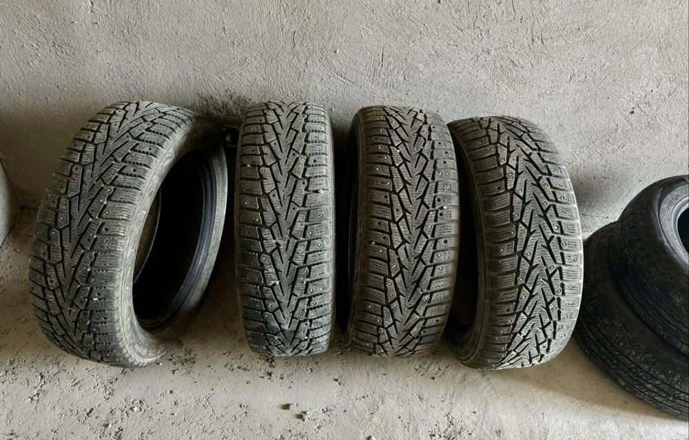 Продаются зимние шипы