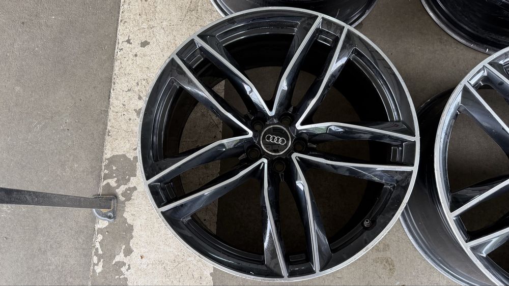 Джанти 21” за Ауди RS6 C7,5 ОРИГИНАЛНИ