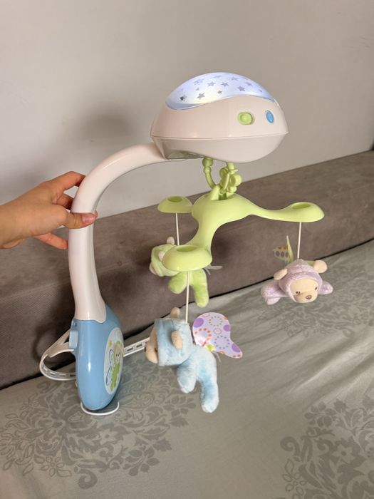 Fisher Price Музикална въртележка с проектор 3 в 1 Мечета-пеперуди