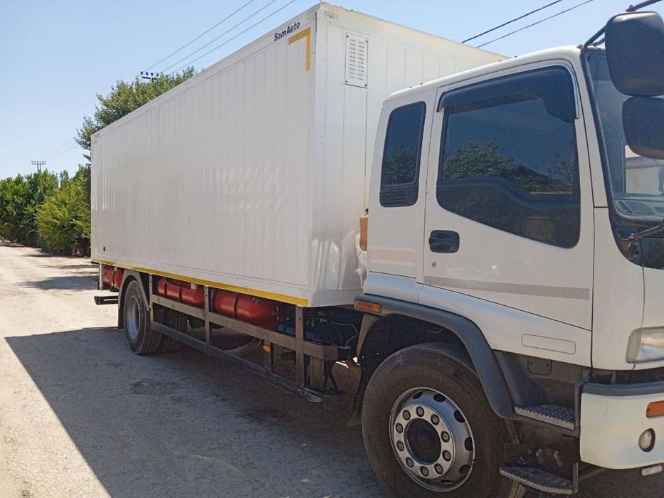 Isuzu fvr 33 PLX furgon