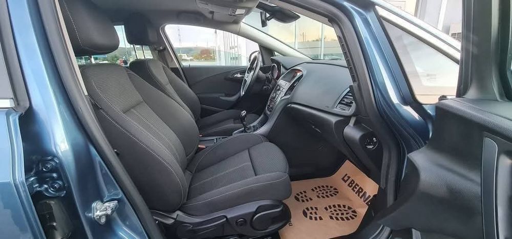 Opel Astra — fotografia 7