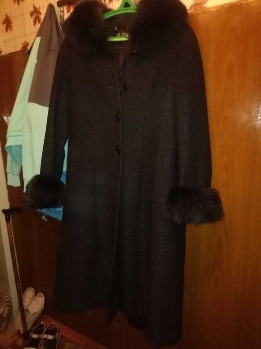 Зимнее женское пальто