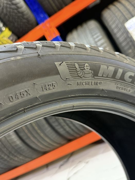 Michelin crossklimate2 R19