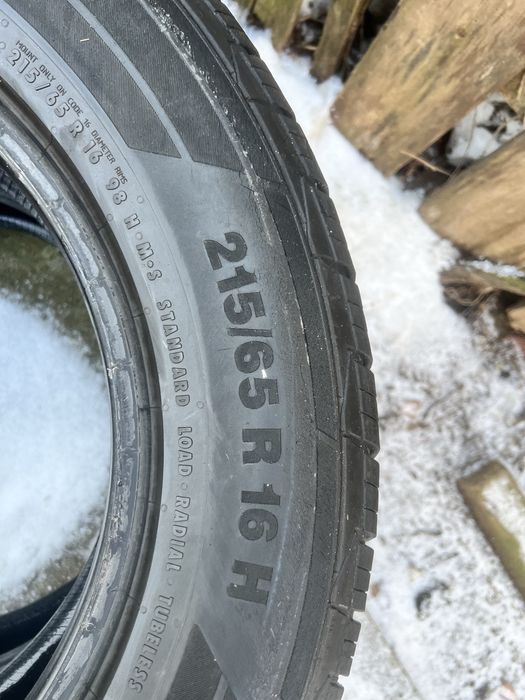 Vand anvelope M+S 215 65 R16