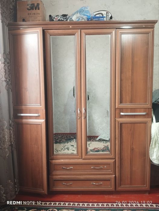 Шифонер сатылады!Жагдайы жаксы!