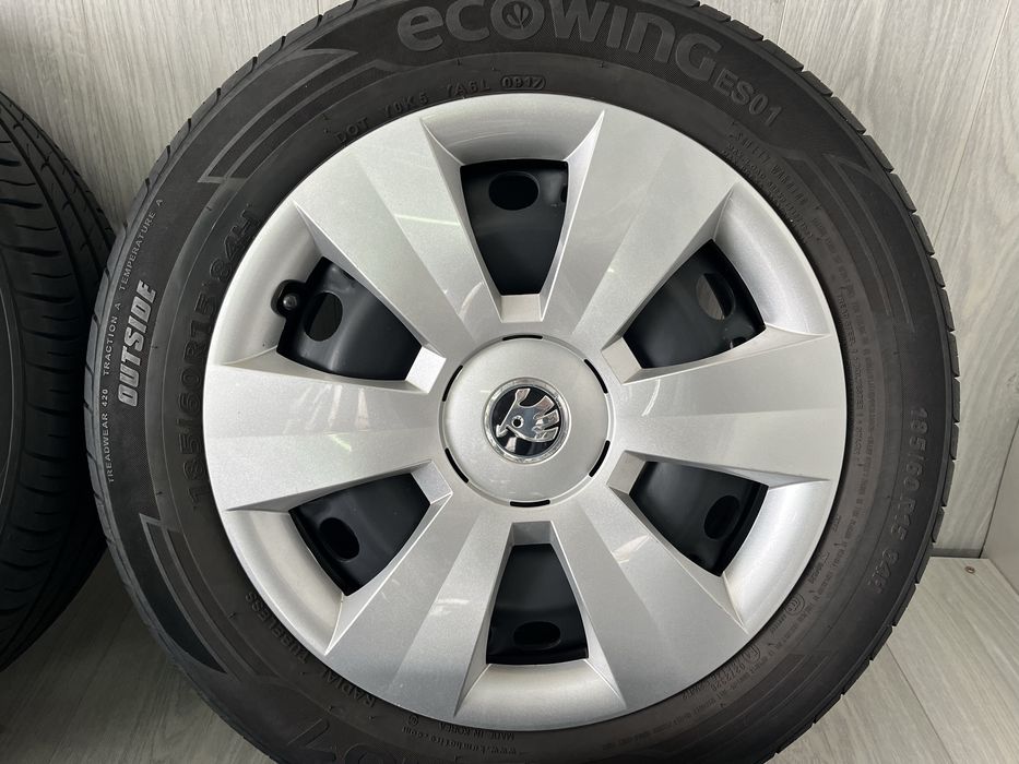 Оригинални джанти 15 цола 5х100 за Шкода Фабия с летни гуми 185/60/15