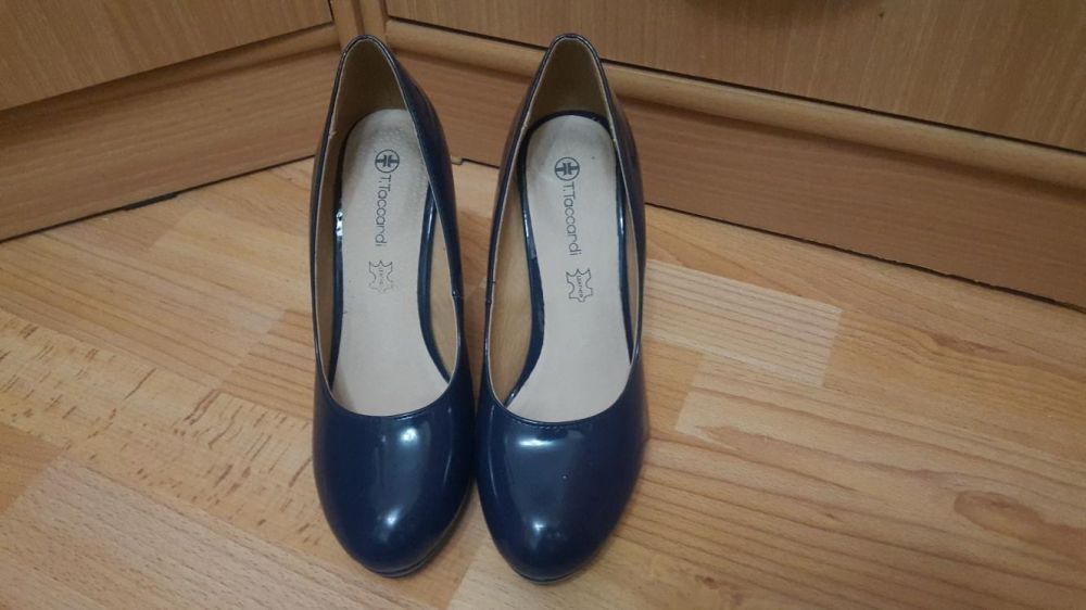 Продам туфли р 38