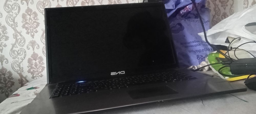 Komputer DNS.Model:W271ENQ