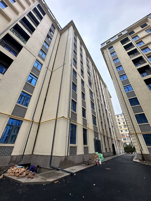 СРОЧНО!!! Продается квартира Сергели-5 Новастройка 3+3/10/10